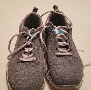 Skechers sneakers